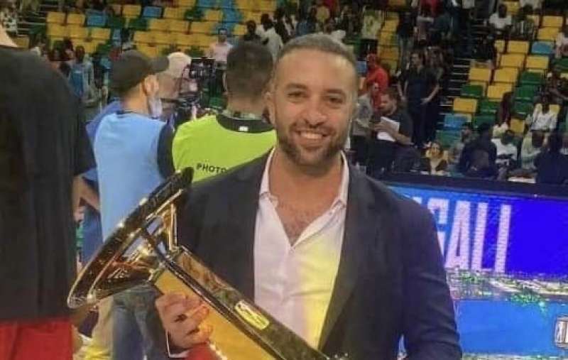 خط أحمر