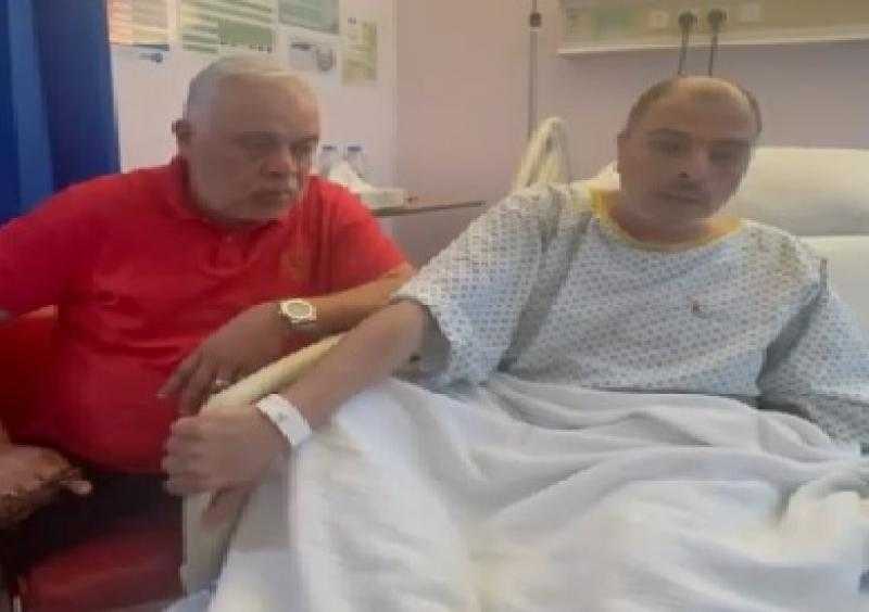 أشرف زكي يسافر للإمارات للاطمئنان على الفنان أحمد إبراهيم