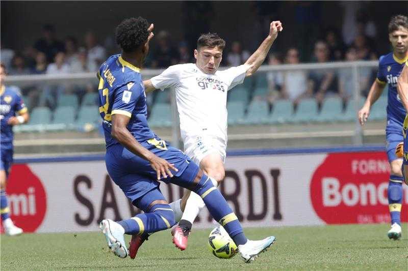 فيرونا يتعادل مع إمبولي في الدوري الإيطالي