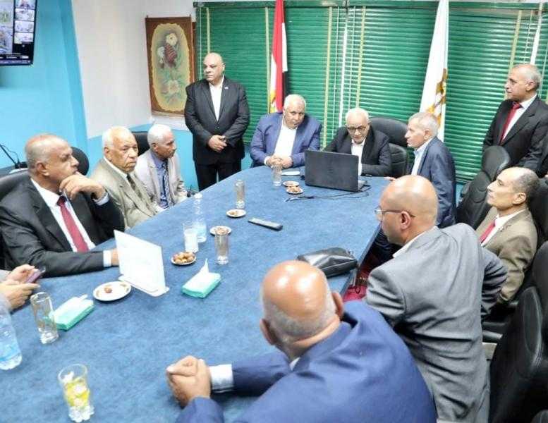 وزير التعليم يستعرض استعدادات الوادي الجديد لامتحانات الثانوية العامة