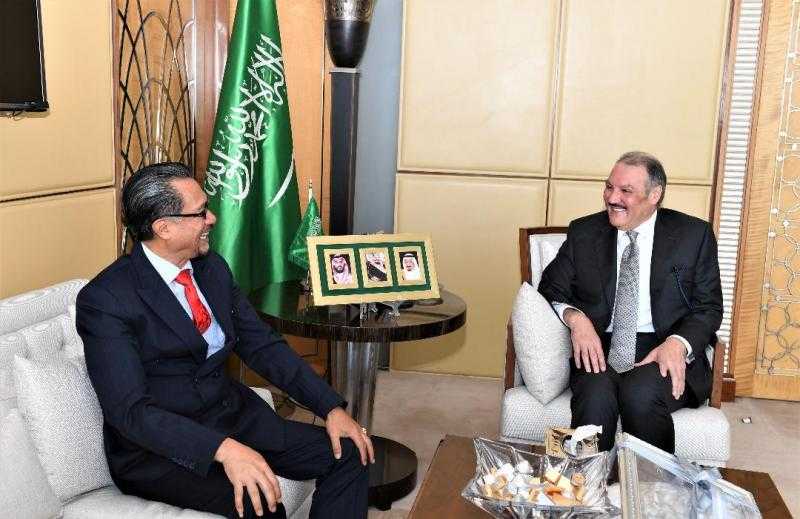 سفير السعودية لدى مصر يلتقي بنظيره الاندونيسي