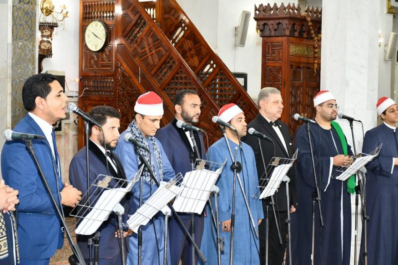 الأوقاف: إقبال كثيف على الأمسية الابتهالية بمسجد السيدة نفيسة (رضي الله عنها) |صور