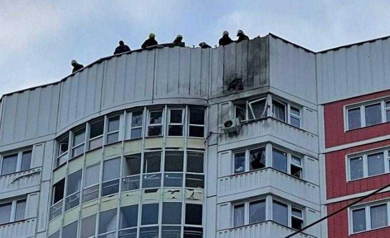 عمدة موسكو: طائرات مسيرة تهاجم مباني سكنية في العاصمة الروسية