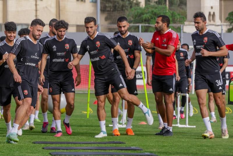 الأهلى يدخل معسكرًا مبكرًا استعدادًا لنهائى بطولة إفريقيا