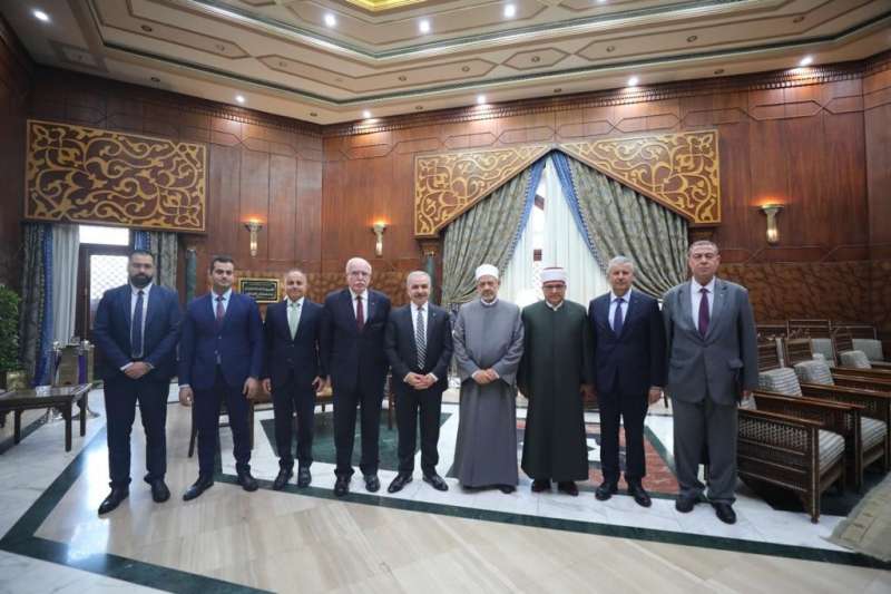 خط أحمر