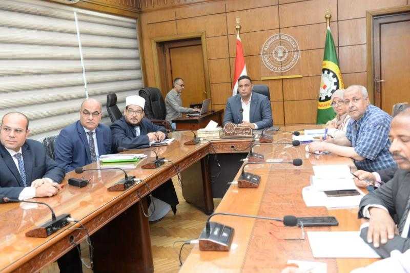 محافظ الدقهلية: يجب العمل على تذليل العقبات أمام تنفيذ المشروعات المتعثرة