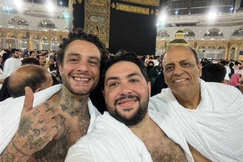 خط أحمر