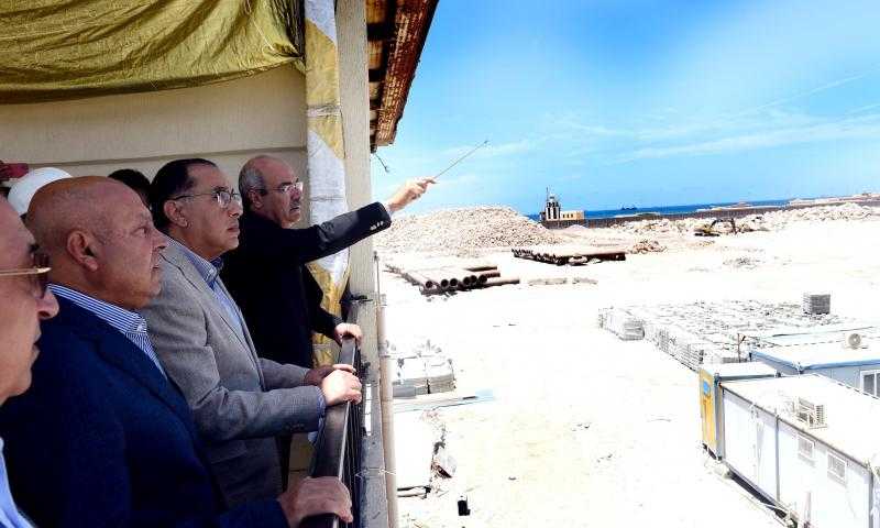 رئيس الوزراء: نسعى لتفعيل تجارة الترانزيت في الإسكندرية