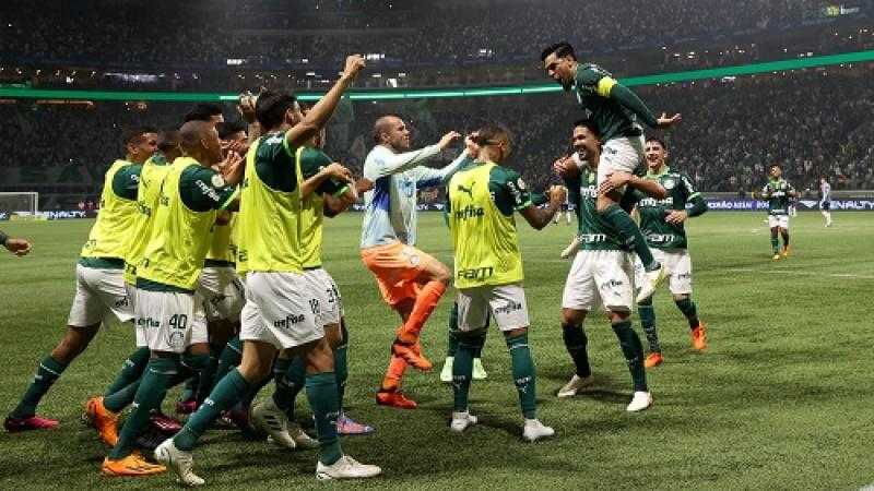 ريفر بليت يهدر نقطتين أمام ديفينسا خوستيكا في الدوري الأرجنتيني