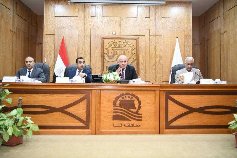 مجلس تنفيذي قنا يوافق على تخصيص أماكن للمجلس القومي للمرأة بقرى حياة كريمة