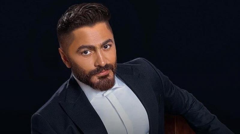 تامر حسني يروج لفيلم ”تاج” بلقطة من الكواليس
