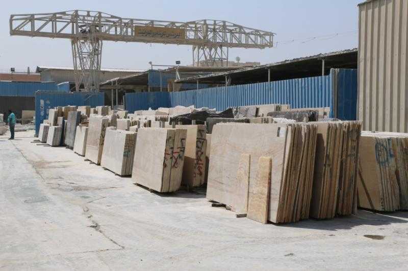 نائبة محافظ القاهرة توجه بالانتهاء من أعمال مراف شق الثعبان