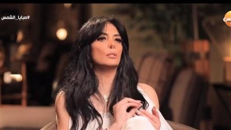 حورية فرغلي: عملت 27 عملية في مناخيري ومكنتش بحب أبص في المراية