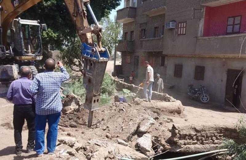 محافظ أسيوط: إزالة 16 حالة تعدٍ على أراضي أملاك الدولة بمركز أبنوب| صور