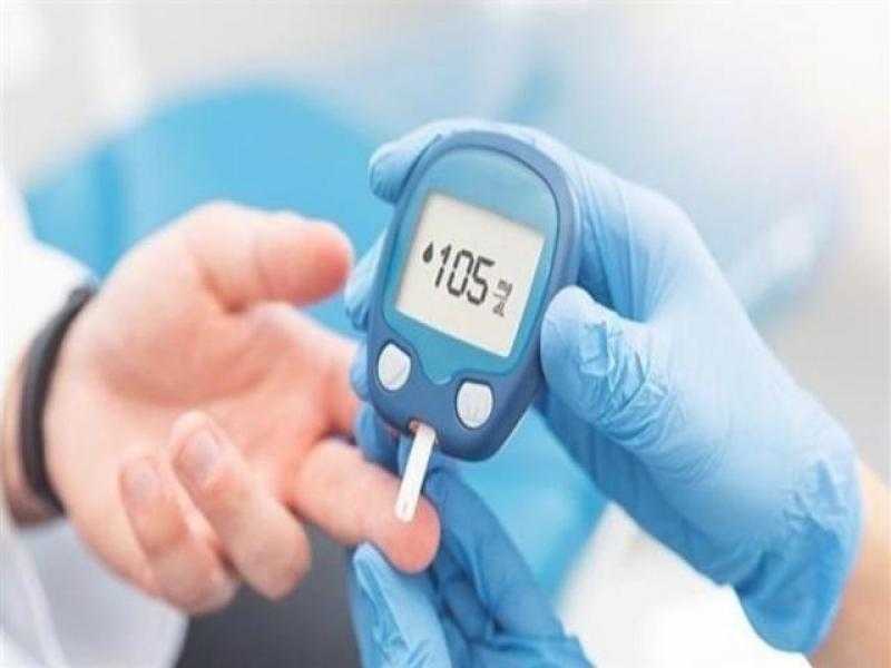 علامات تشير إلى ارتفاع السكر في نظامك الغذائي
