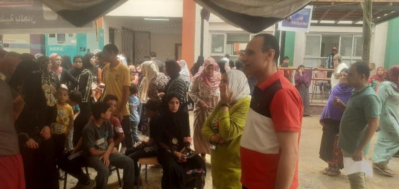 قافلة طبية بقرية الأبعادية التابعة لمركز دمنهور