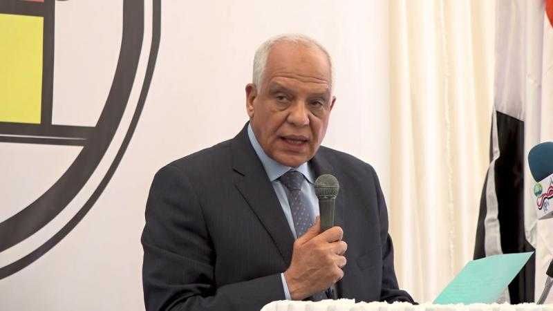 محافظ الجيزة ينعي ضحايا حادث طريق الكريمات