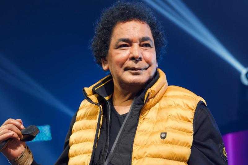 محمد منير يحيي حفلا طربيا في جدة بعنوان ” ليلة مشواري”