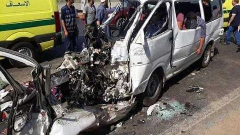 إصابة 13 شخصا إثر حادث تصادم بكفر الشيخ