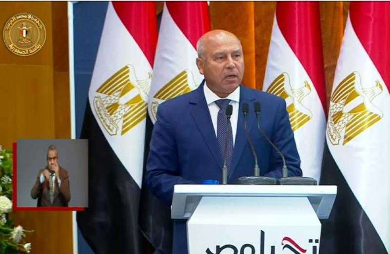 وزير النقل: الرئيس السيسي وجه بجعل مصر مركزًا للتجارة العالمية واللوجستيات