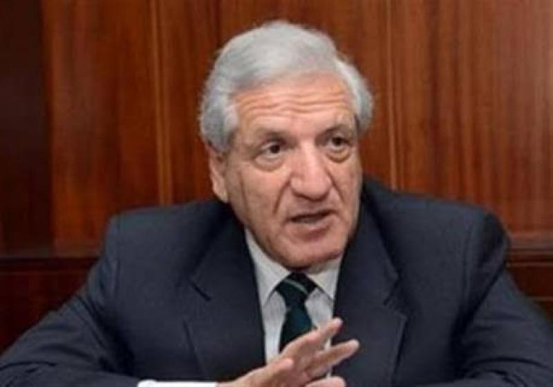 فخري الفقي: الرئيس السيسي وضع ”النقاط على الحروف” بشأن تحرير سعر الصرف