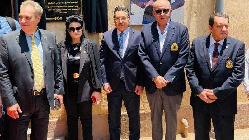 التعمير والإسكان يفتتح مجمع عيادات طبية بجمعية الخدمات الاجتماعية ببولاق