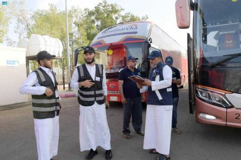 تسهيل وصول الحجاج اليمنيين القادمين لمطار الملك عبدالعزيز الدولي بجدة