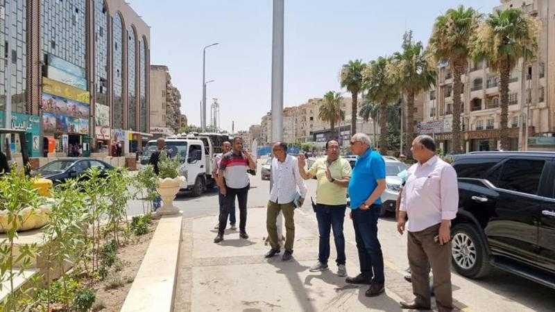 محافظ الجيزة: رصف وتطوير 11 شارع خلف السجل المدني وكايرو مول بحي الطالبية.. صور