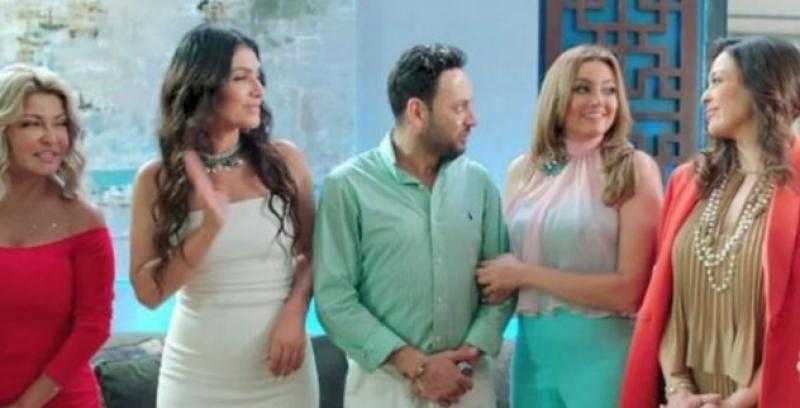 مصطفى قمر يروج لفيلمه «أولاد حريم كريم»