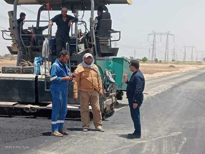 رصف طريق أبراج الضغط العالي بمدينة جهينة | صور