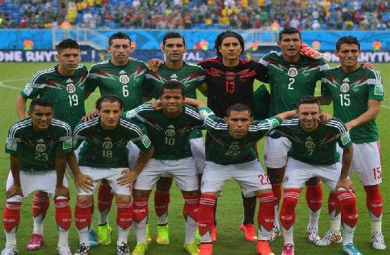 خايمي لوزانو يتولى تدريب المنتخب المكسيكي بشكل مؤقت.. بعد الاستغناء عن كوكا