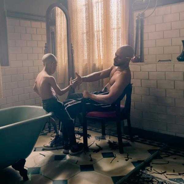 محمد رمضان ينشر صورا من كواليس فيلمه الجديد ”على الزيرو”