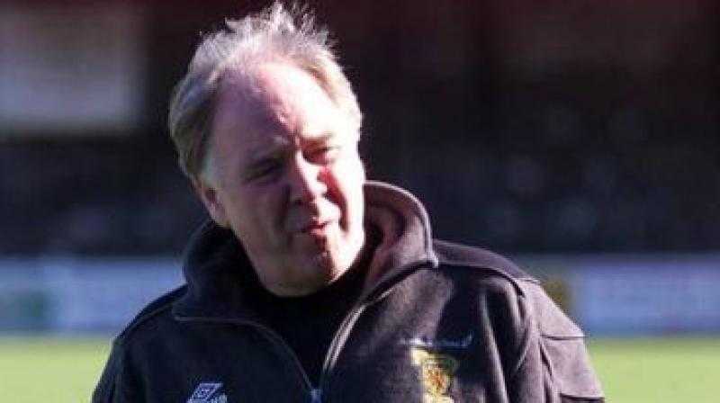 وفاة مدرب المنتخب الاسكتلندي السابق كريج براون