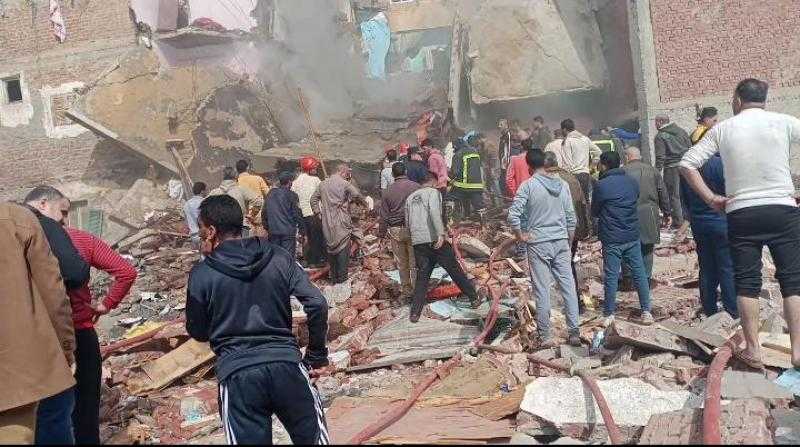 إصابة ربة منزل في انهيار منزل بأسوان