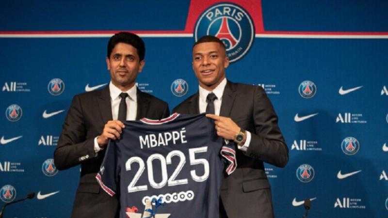 رئيس سان جيرمان يضع مبابي أمام خيارين