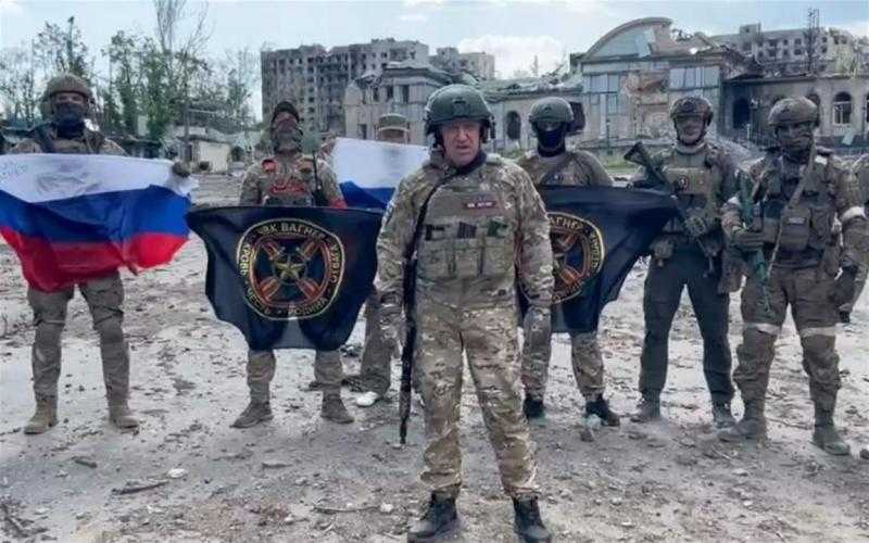 بولندا: موسكو لا تزال توجه جنود مجموعة فاجنر المتمركزين في بيلاروس
