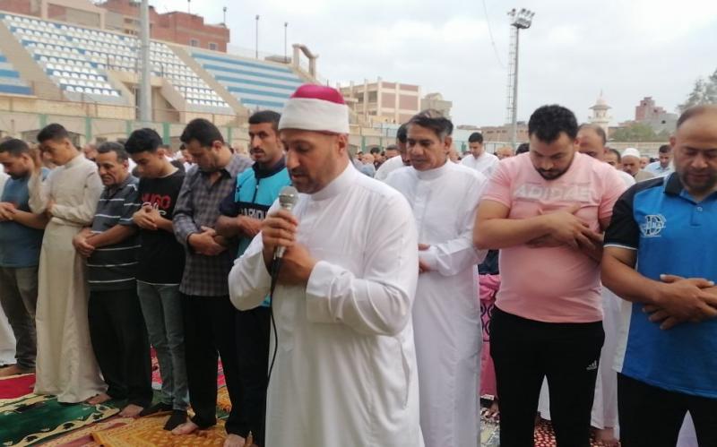 الآلاف بالدقهلية يؤدون صلاة العيد بـ7 آلاف ساحة ومسجد