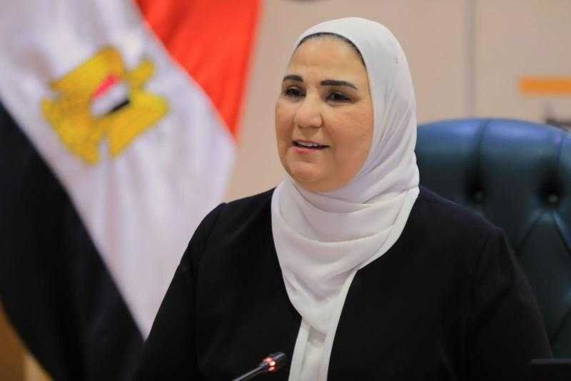 أبرزها توفير دعم نقدي لإجمالي 5,2 مليون أسرة فقيرة.. إنجازات وزارة التضامن في 10 سنوات