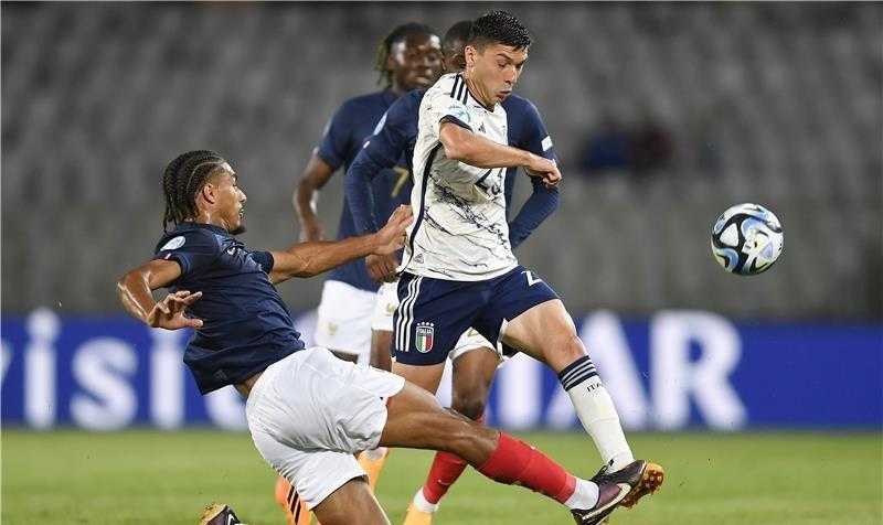 الإصابة تنهي مشوار الفرنسي كونيه في بطولة أمم أوروبا للشباب