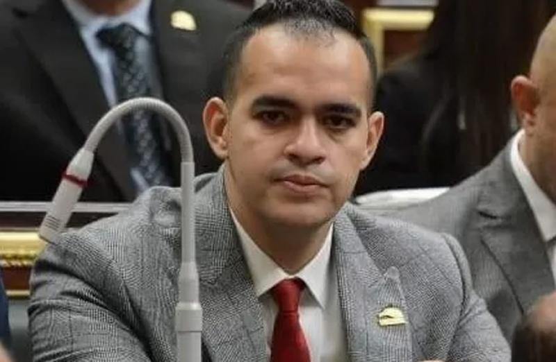 خط أحمر