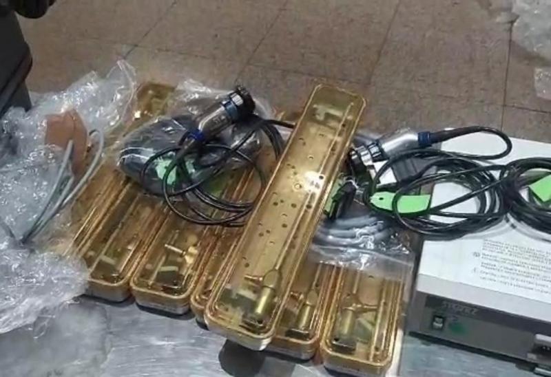 احباط محاولة تهريب أجهزة طبية مستعملة محظور دخولها للبلاد من مطار القاهرة