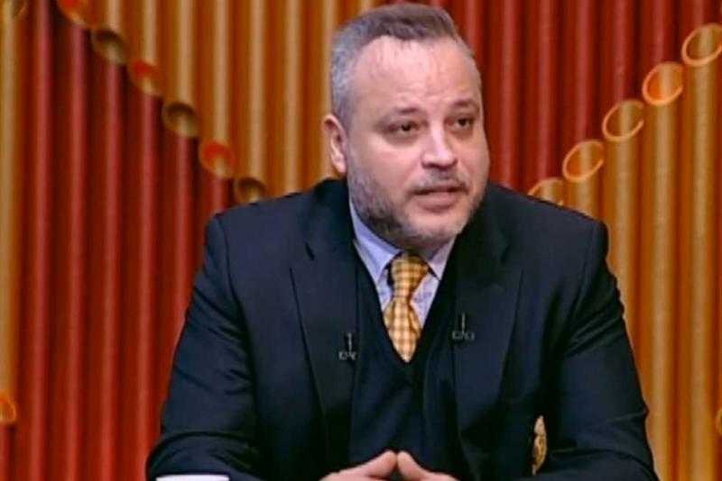 تامر عبد المنعم: مينفعش طفلة 10 سنوات تقتل براءتها بالحجاب