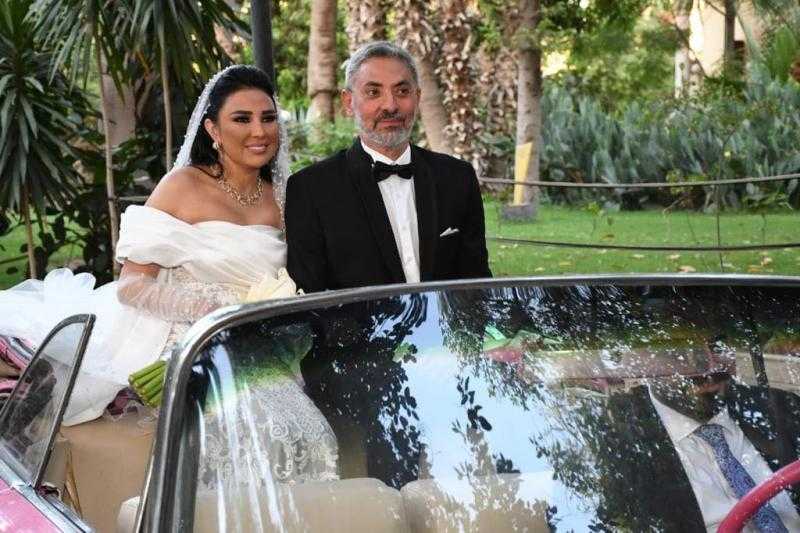 فتحي عبد الوهاب يحتفل بزفاف شقيقته بحضور نجوم الفن