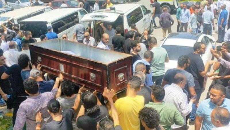 تشييع جنازة الممثل الراحل أحمد قنديل من مسجد الحصرى