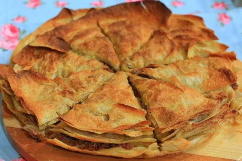 طريقة عمل الرقاق باللحمة المفرومة والسجق