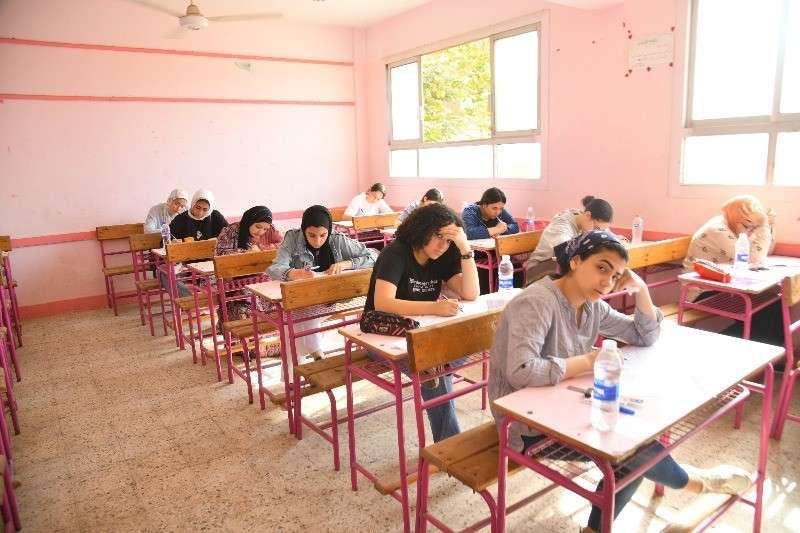 خط أحمر