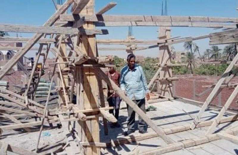 وقف بناء 10 منشآت مخالفة لاشتراطات البناء فى البحيرة
