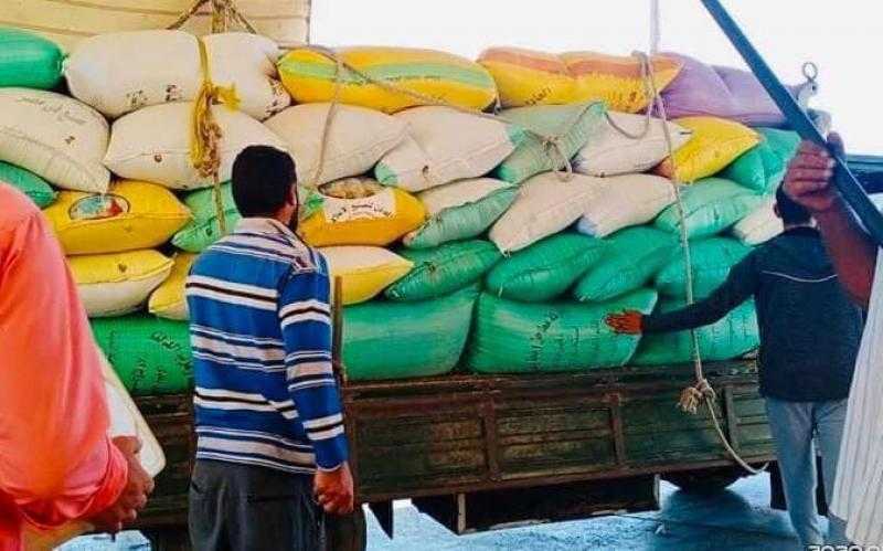 مصادرة 19 طن قمح داخل مخازن تجميع بدون ترخيص فى الغربية