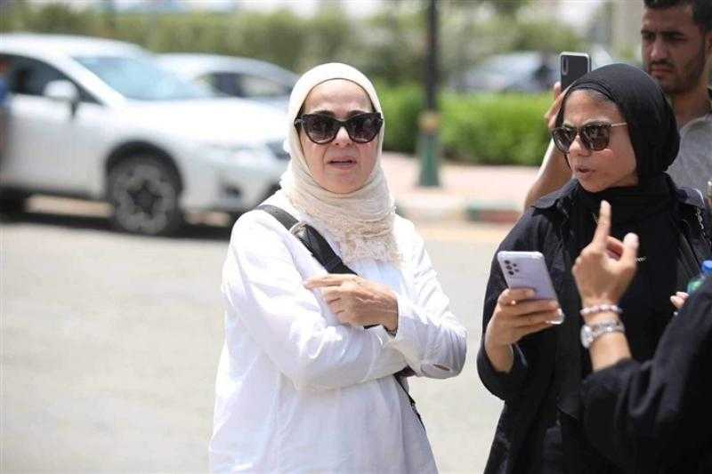 منى عبد الغني في عزاء علاء عبد الخالق: رحل القلب الطيب والصديق الوفي