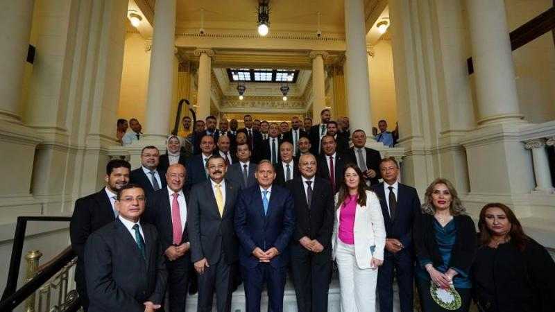 البنك الأهلي المصري يفتتح فرع طوسون أحد فروعه التراثية بعد التطوير